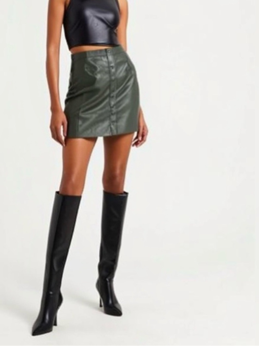 Lulus Women’s Vegan Leather button front mini Skirt in greenish grey size Small